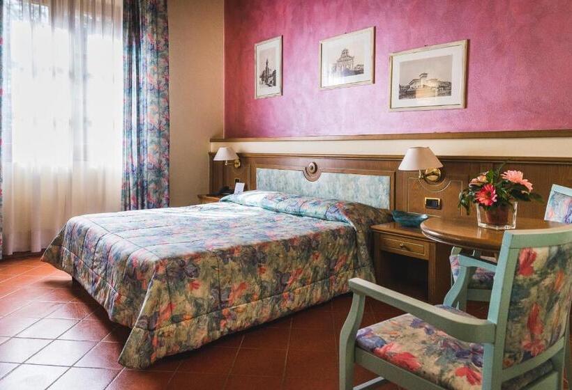 Quarto Comfort, Villa Sonnino