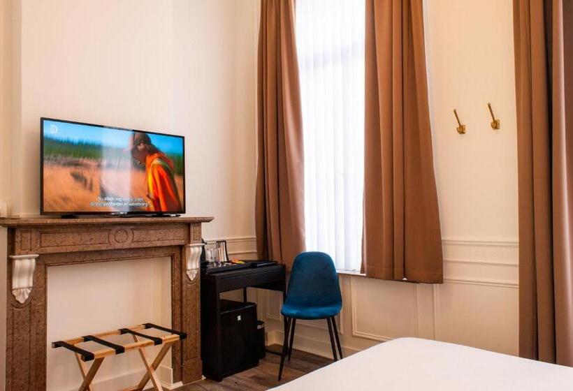 Номер Стандарт, La Lys Rooms & Suites