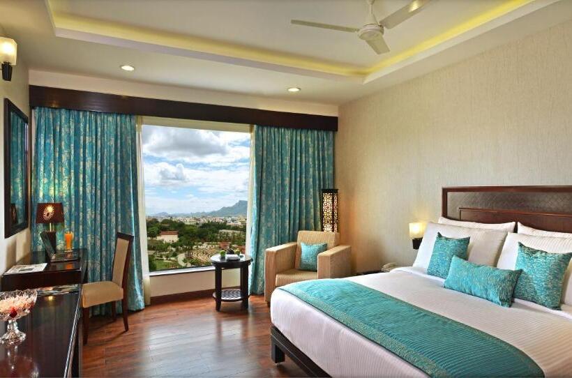 俱乐部房间, Fortune Select Grand Ridge, Tirupati   Member Itc S Hotel Group