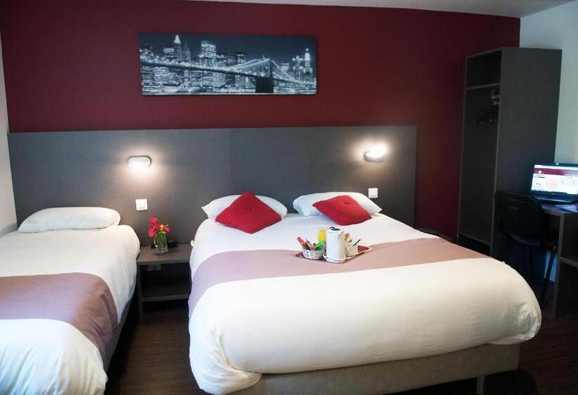 Номер Стандарт Трехместный, Brit Hotel Montpellier Euromédecine