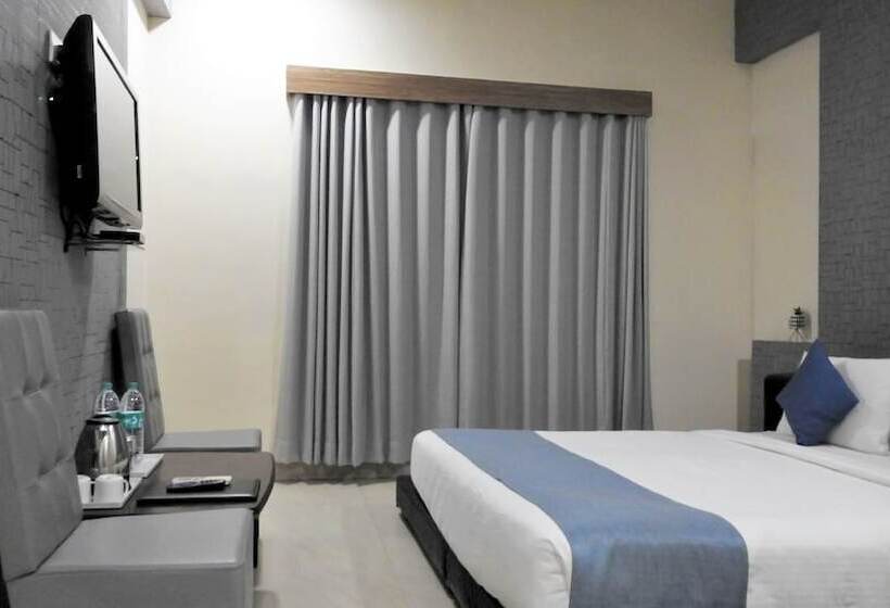 Deluxe Room, Sai Miracle