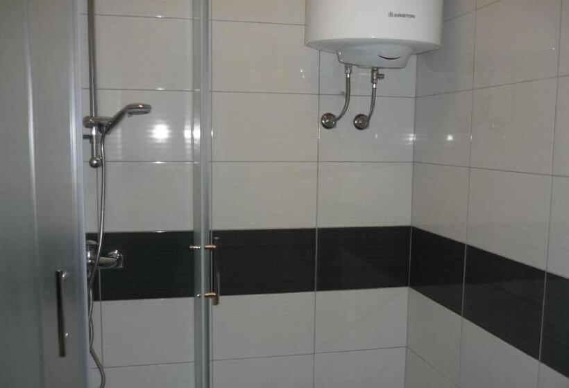 اتاق استاندارد یک نفره, Rooms Bijela Ruža