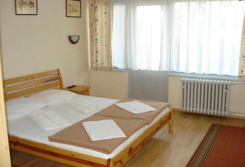اتاق استاندارد یک نفره, Rooms Bijela Ruža