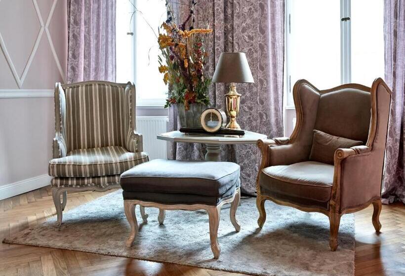 Suite, Linnen