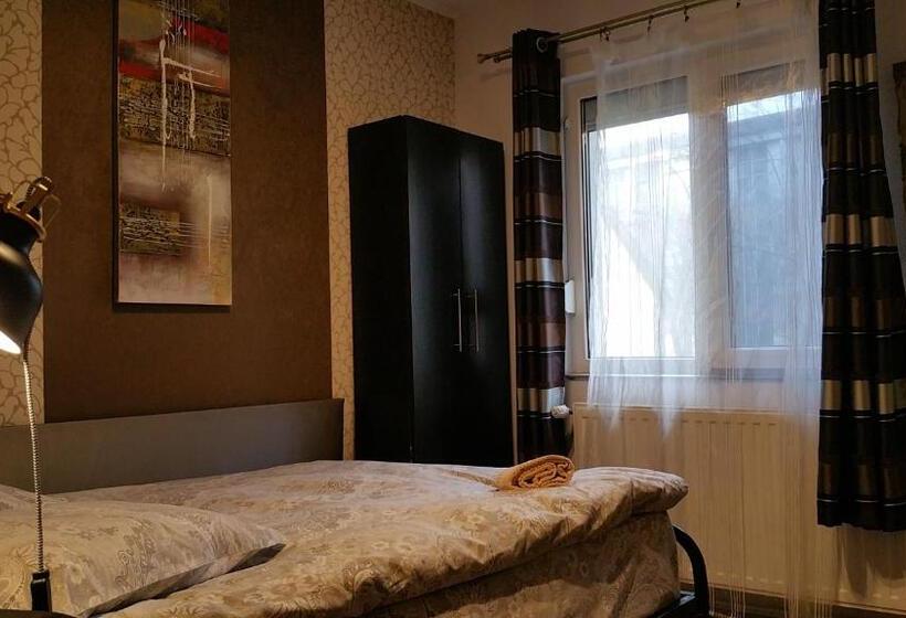 اتاق استاندارد یک نفره, Pension Casa Leone
