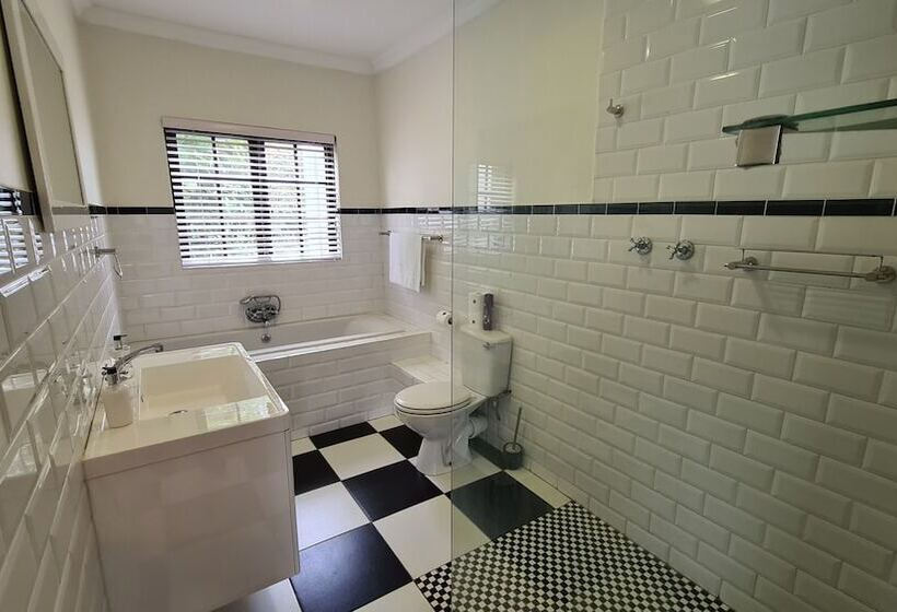 디럭스 룸, Hathaway Guest House