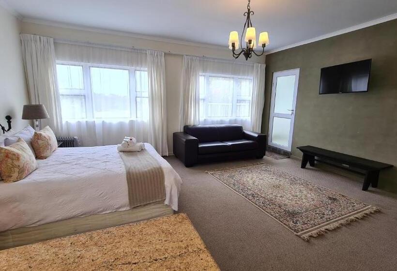 디럭스 스위트, Hathaway Guest House