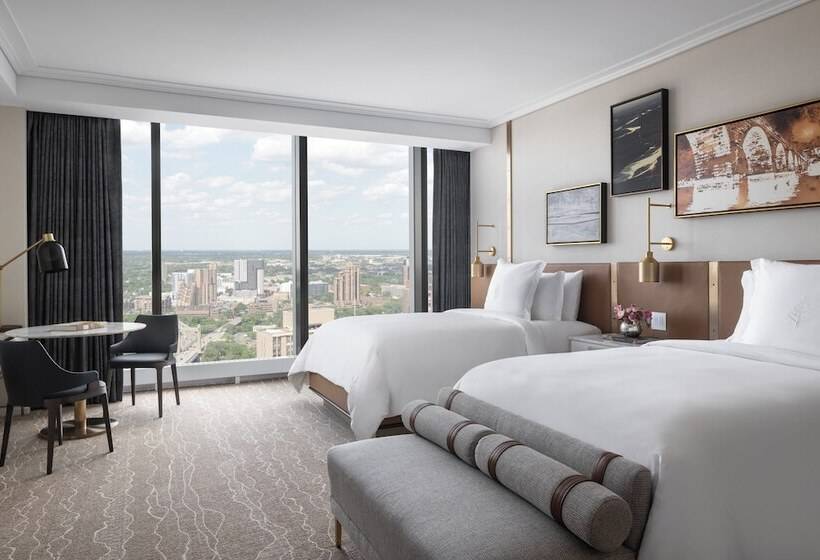 장애인을 위한 스탠다드 룸, Four Seasons Hotel Minneapolis