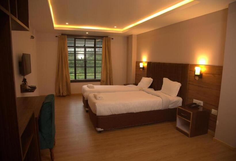 Номер Superior, The Phoenix Residency