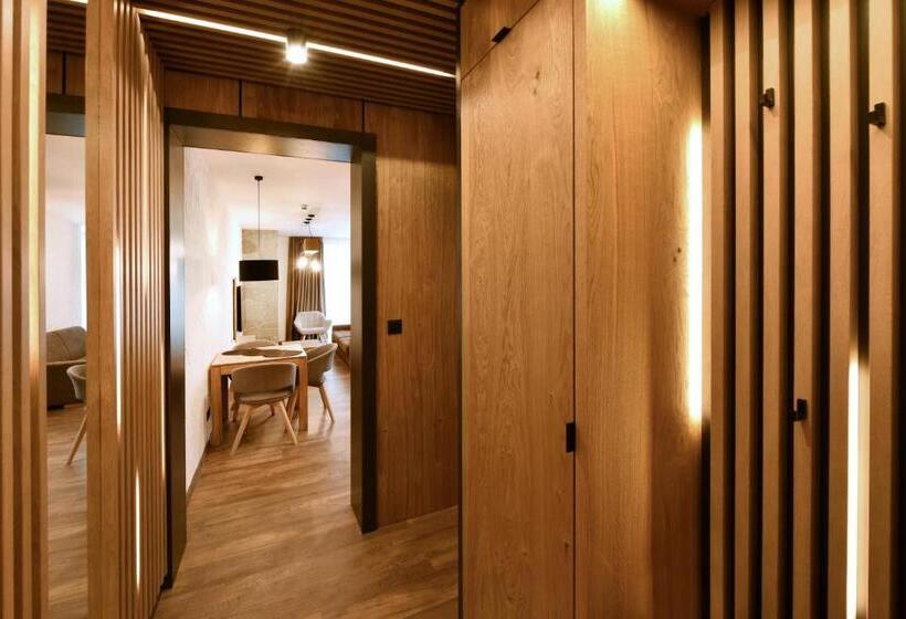 Estúdio Deluxe, Aplend Hotel Ovruč