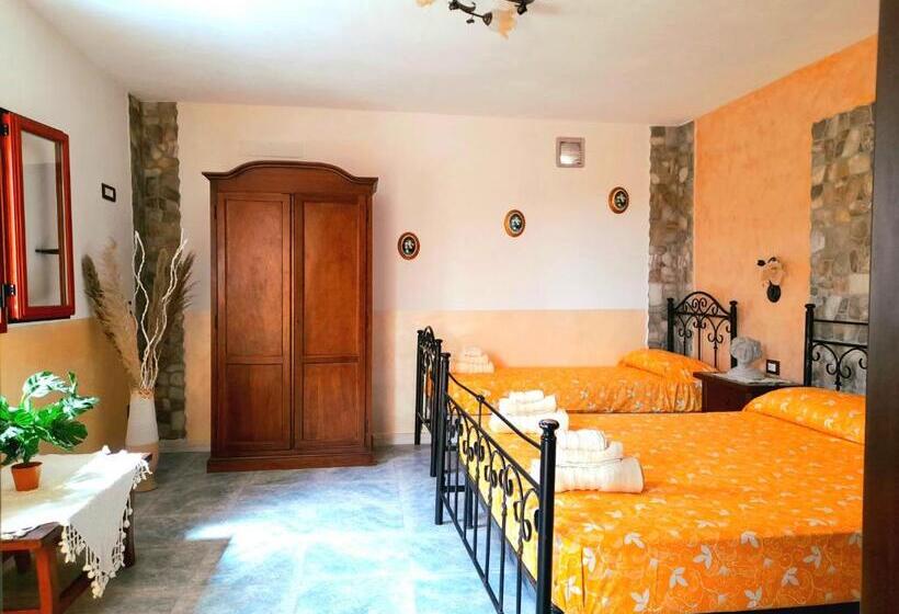 Трехместный Номер Deluxe, Parco Esmeralda   Family Residence E Breakfast