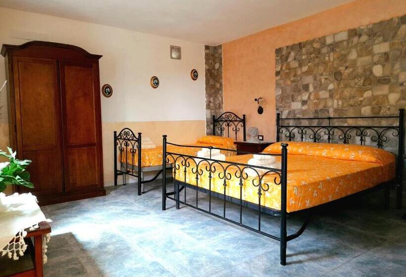 Quarto Triplo Deluxe, Parco Esmeralda   Family Residence E Breakfast