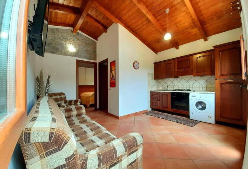 Четырехместный номер Премиум, Parco Esmeralda   Family Residence E Breakfast