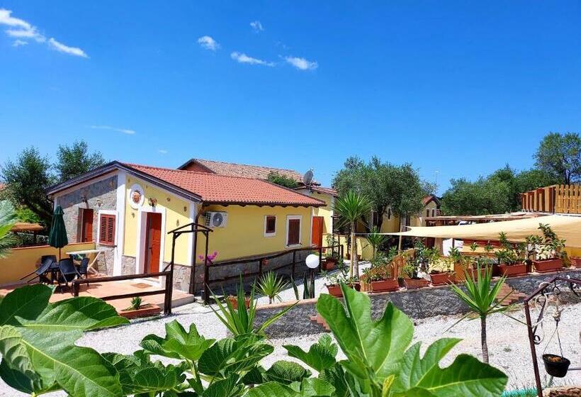 Четырехместный номер Премиум, Parco Esmeralda   Family Residence E Breakfast