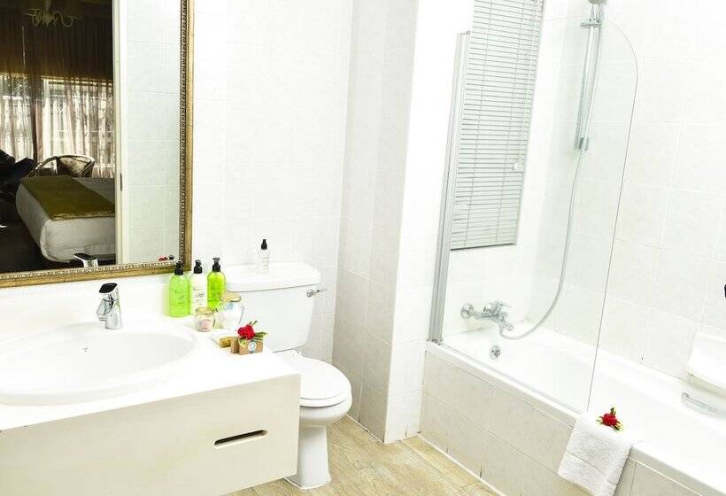 Quarto deluxe, Cedarwoods Of Sandton