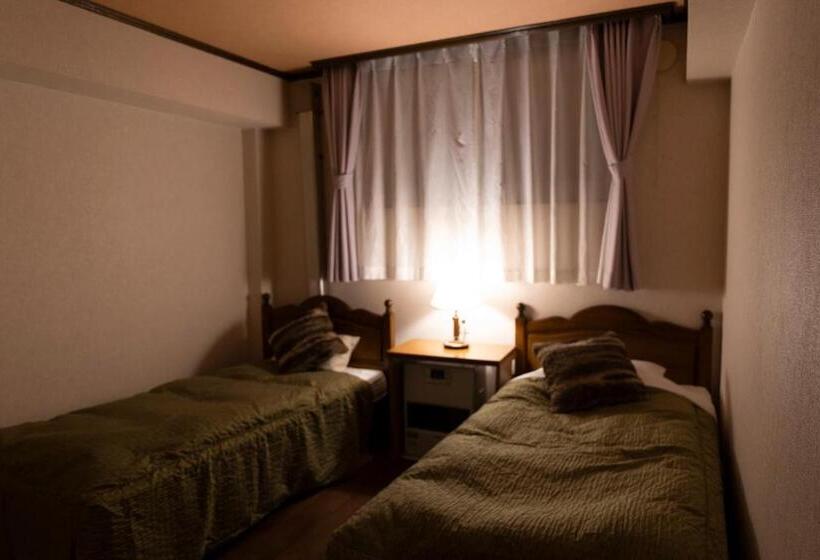 Дом 1 Спальня, Country Inn Milky House