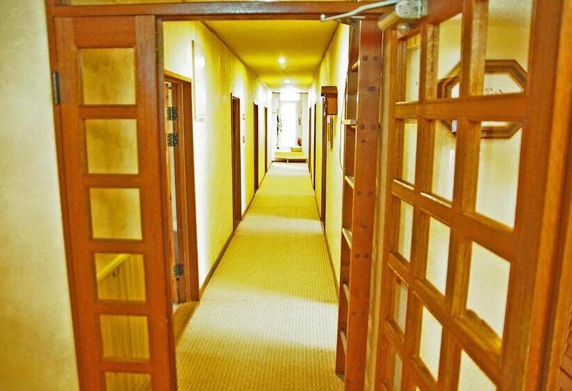 Семейный Номер, Country Inn Milky House