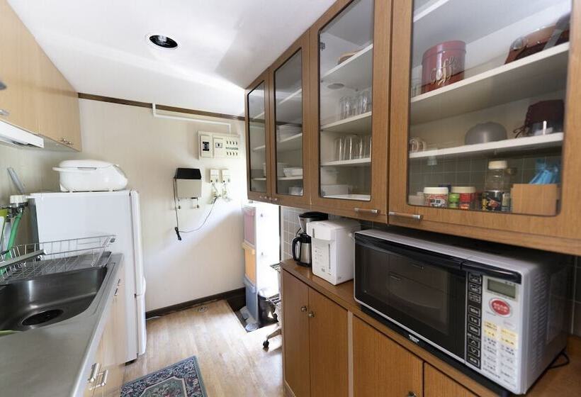 Дом 1 Спальня, Country Inn Milky House