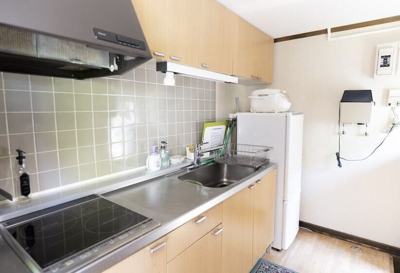 Дом 1 Спальня, Country Inn Milky House
