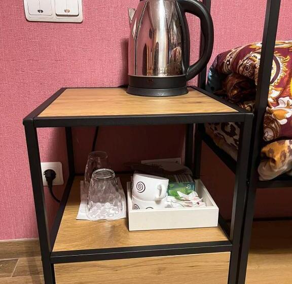اتاق استاندارد یک نفره, Golden Rose Room