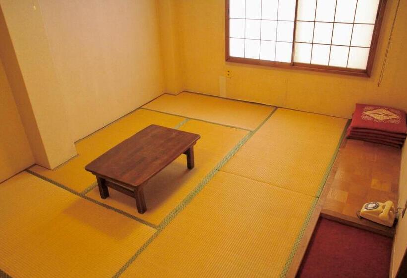Семейный Номер Совместный Санузел, City Pension Tommy Rich Inn Kyoto