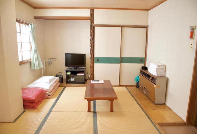 Семейный Номер Совместный Санузел, City Pension Tommy Rich Inn Kyoto