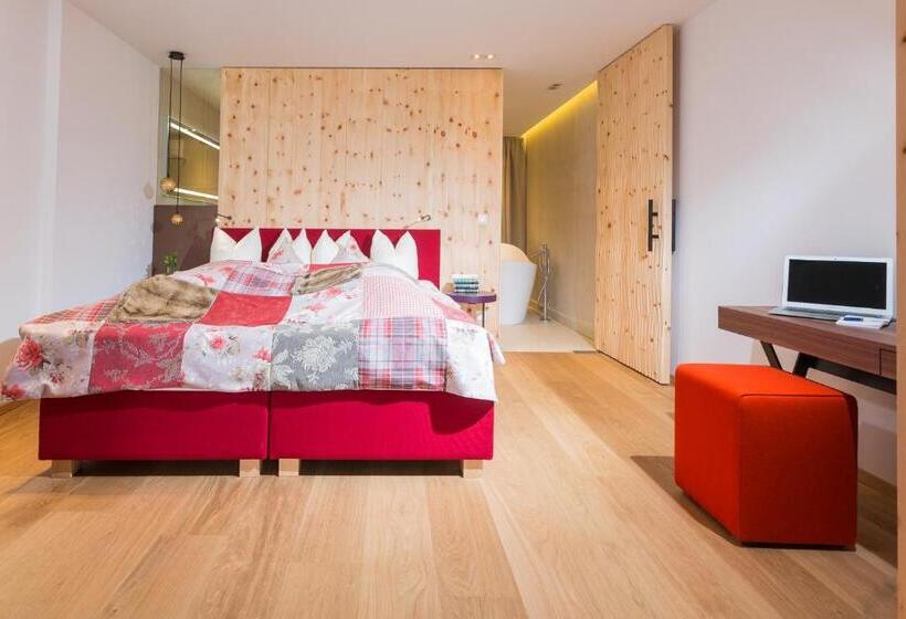 バルコニー付き１ベッドルームアパートメント, Alpin Family Resort Seetal