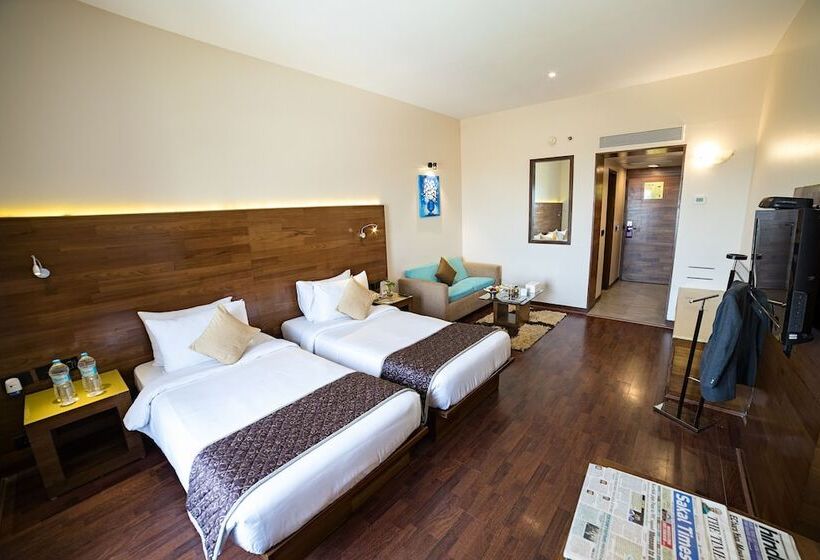 اتاق لوکس, The Orchid Hotel Pune Hinjewadi