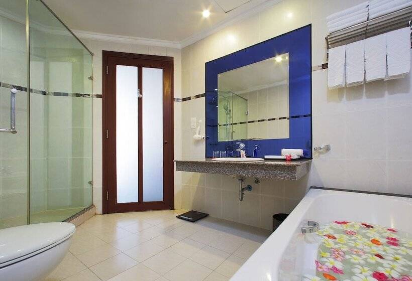 اتاق لوکس با تخت بزرگ, Ttc Hotel Phan Thiet