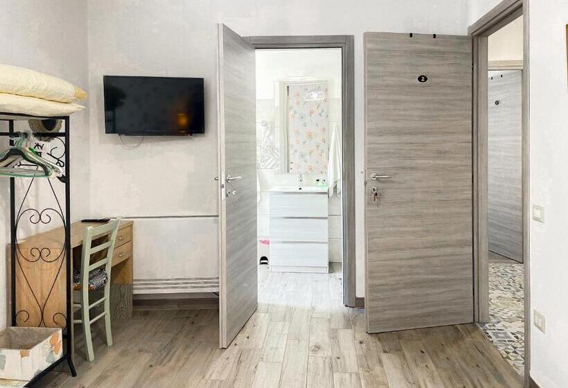 Номер Стандарт, Affittacamere Agorà