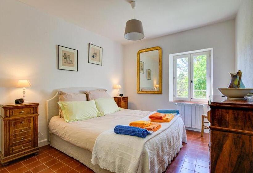 标准间, Les Logis Du Perussier