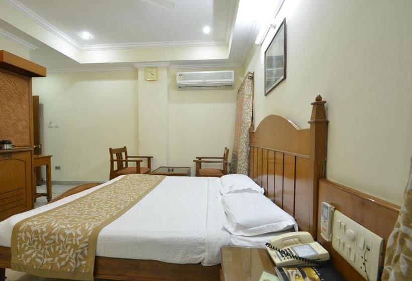 Номер Deluxe, Annapoorna Residency