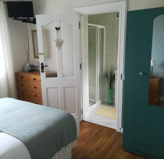 Номер Deluxe, Greystone House
