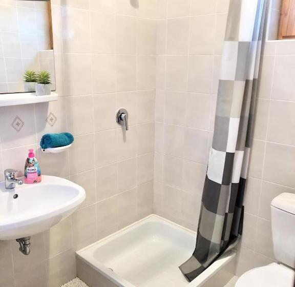 Номер Стандарт с Балконом, Pearl Home Siofok