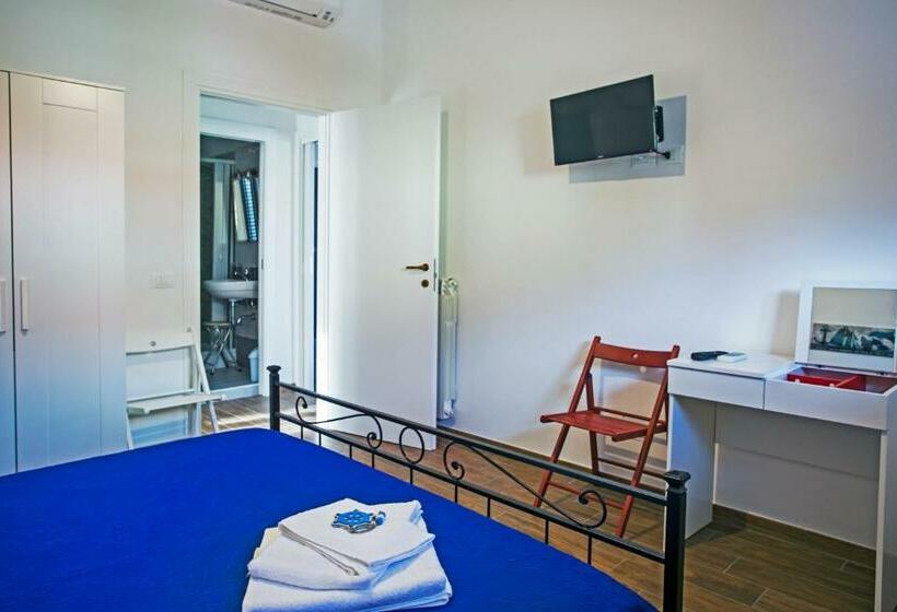 Номер Стандарт Трехместный, B&b Al Blu