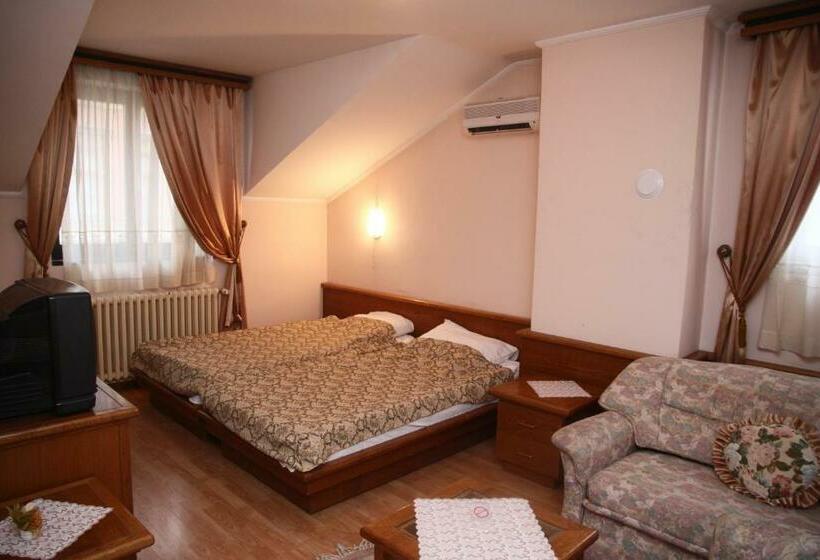 اتاق استاندارد, Garni Hotel Pbg