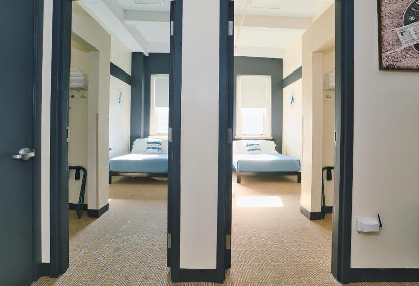 סוויטת 2 חדרי שינה, Hi Chicago Hostel