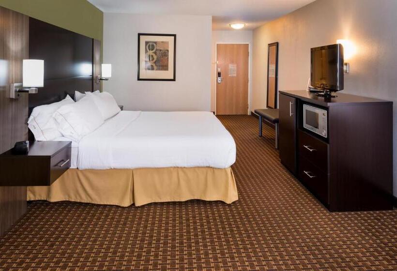 Стандартный Номер Кровать Кинг, Holiday Inn Express Hotel & Suites Bucyrus, An Ihg