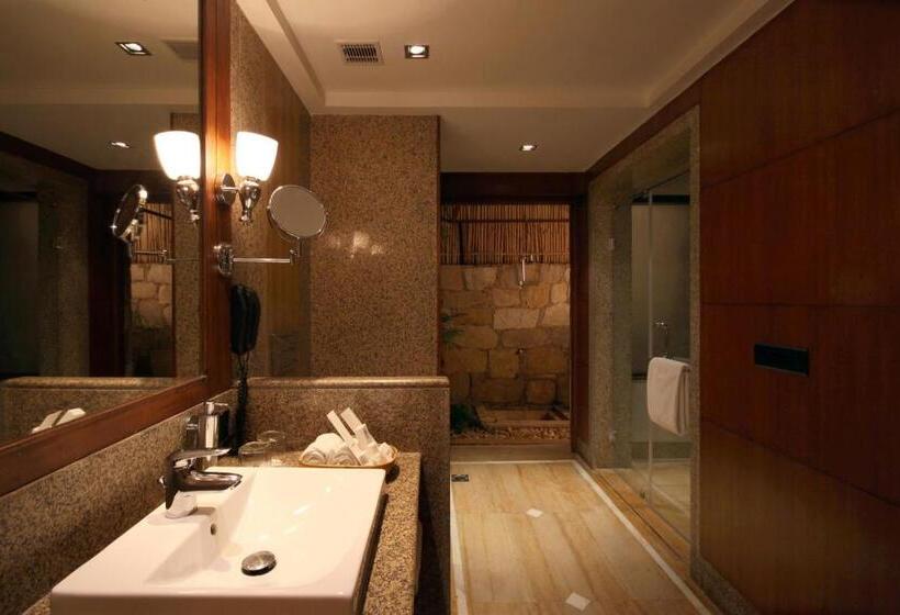 کلبه دلوکس, Ananta Spa & Resort, Pushkar