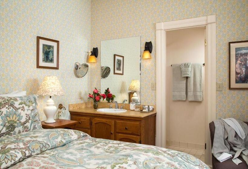 Номер Стандарт, Cheshire Cat Inn & Cottages