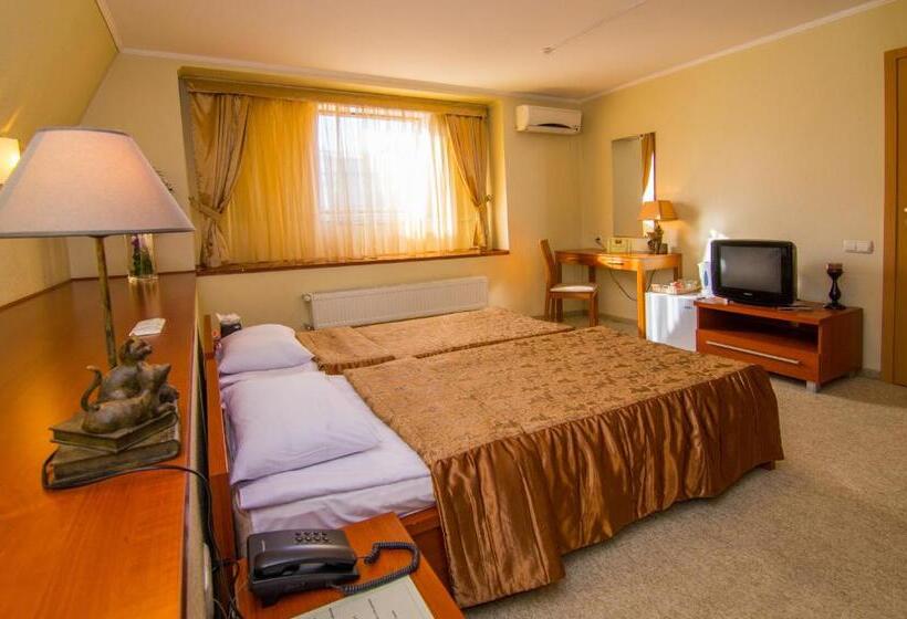 اتاق پنت هاوس, Residence Odesskij Dvorik