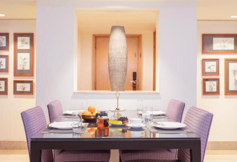آپارتمان 2 خوابه با چشم‌انداز دریا, Taj Wellington Mews