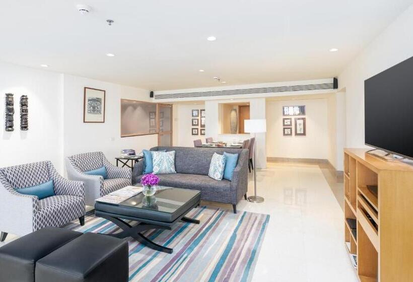 آپارتمان 3 خوابه, Taj Wellington Mews
