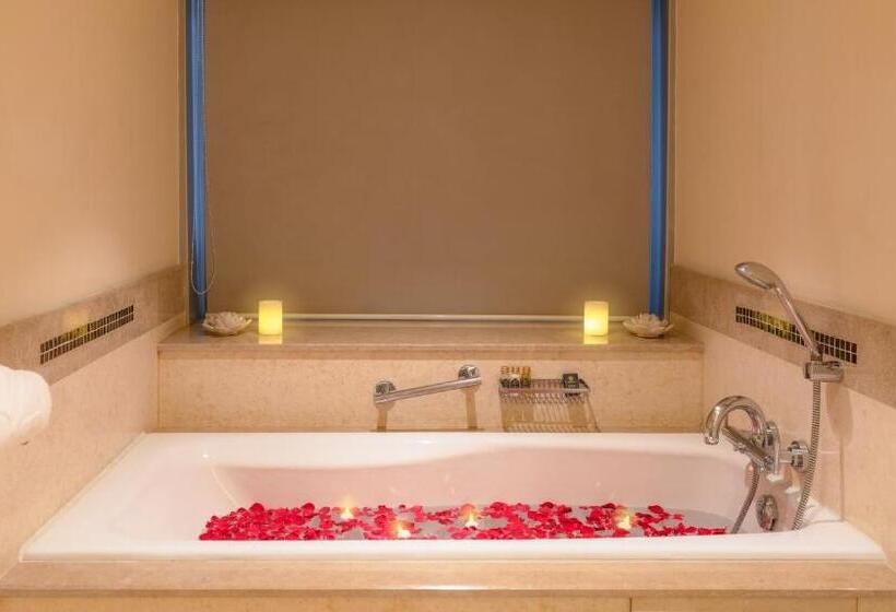 سوییت, Taj Wellington Mews