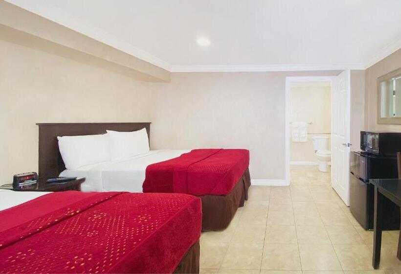 带2个双人床的标准工作室, Nite Inn At Universal City   Walking Distance To Universal Studios Hollywood