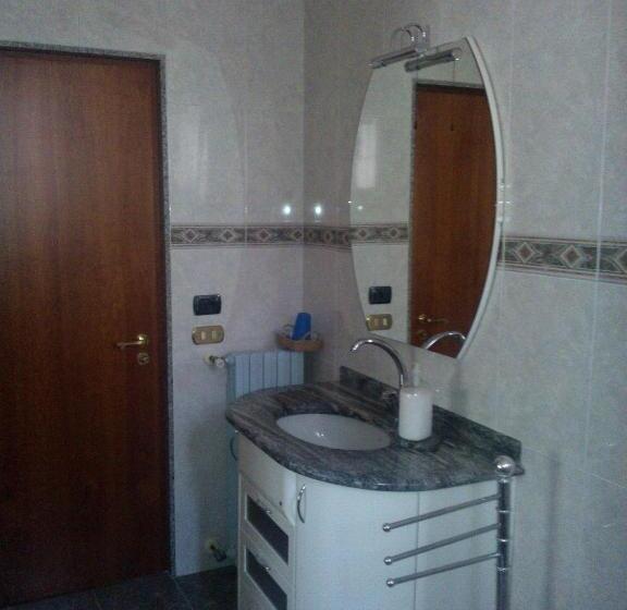 Четырехместный Номер Стандарт, B&b Villa Paradiso