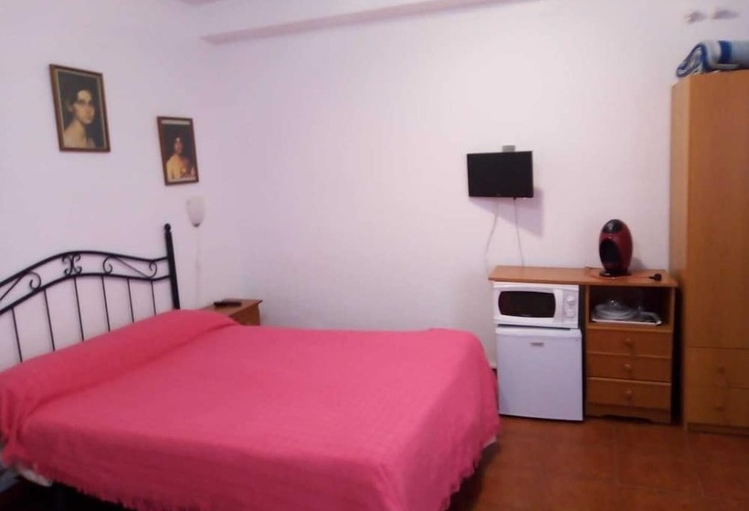 اتاق استاندارد, Hostal Alcázar