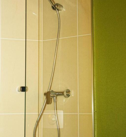 Номер Стандарт, B&b Hotel Toruń