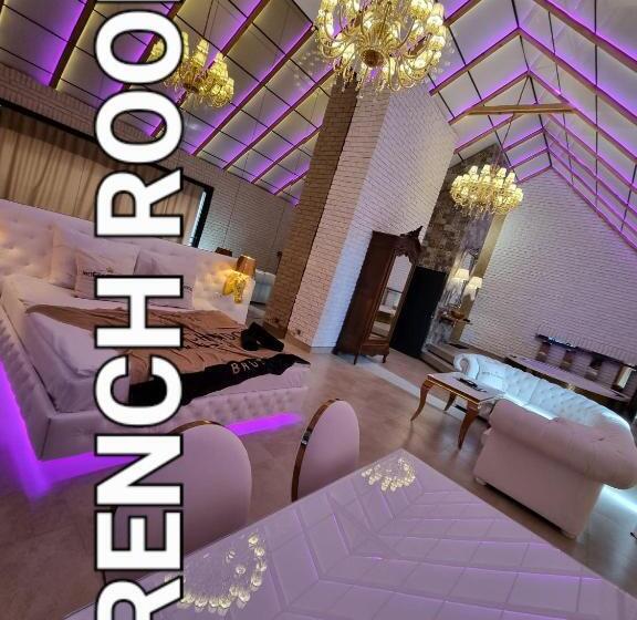 آپارتمان 1 خوابه, Ramka & Restaurant & Wine Bar