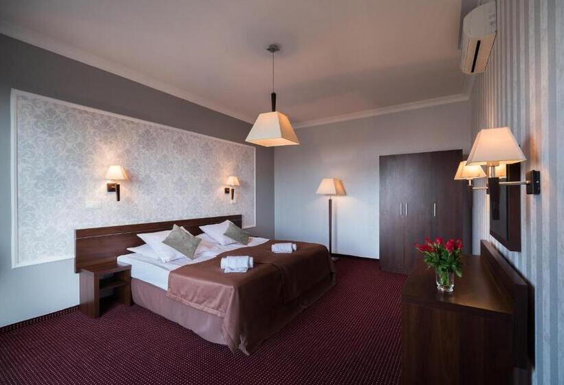 Апартаменты 1 Спальня, Jasek Premium Hotel Wrocław